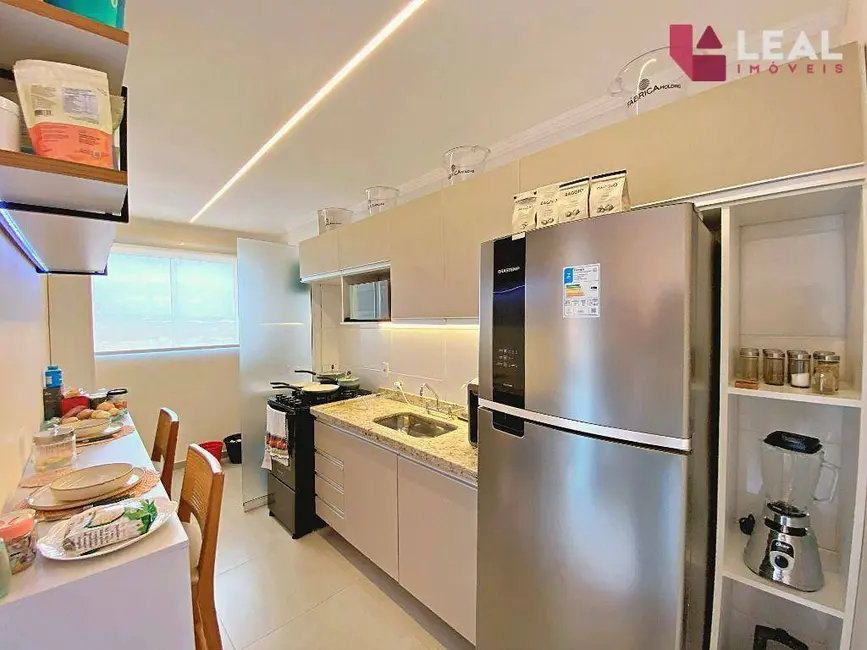 Foto 3 de Apartamento com 3 quartos à venda, 104m2 em Residencial Santa Rita, Pouso Alegre - MG