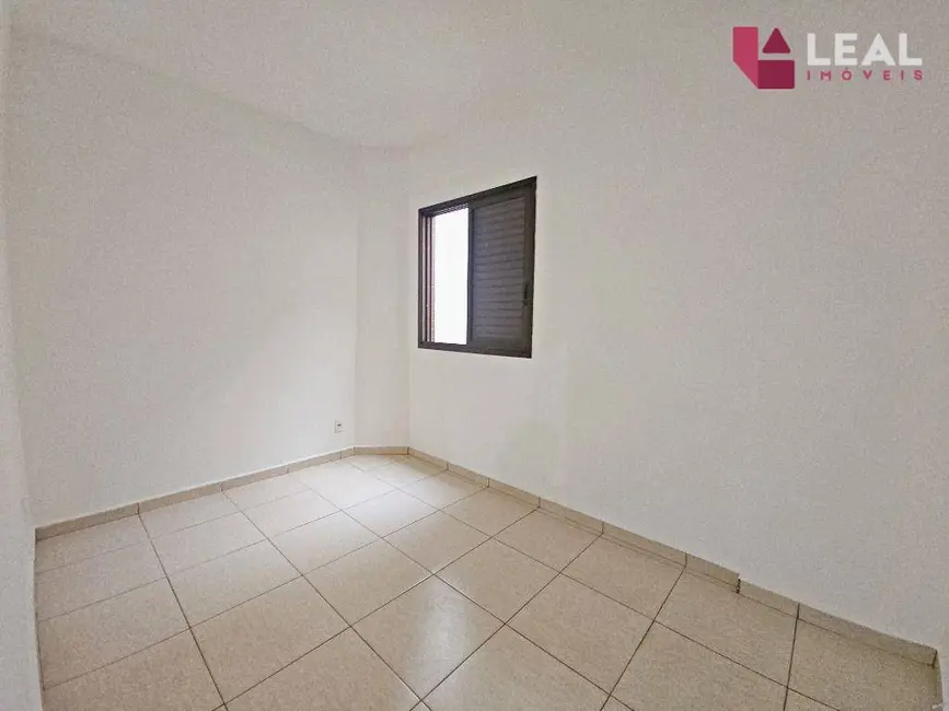 Apartamento com 1 quarto para alugar, 30m2 em Pouso Alegre - MG - imagem 8 Foto 8 de Apartamento com 1 quarto para alugar, 30m2 em Pouso Alegre - MG