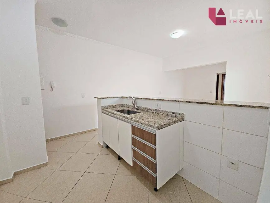 Foto 4 de Apartamento com 2 quartos para alugar, 67m2 em Nova Pouso Alegre, Pouso Alegre - MG
