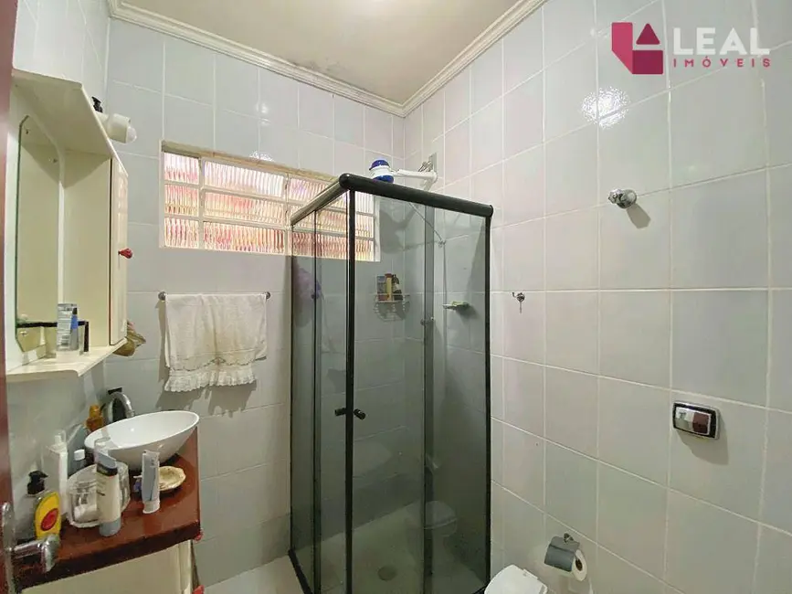 Foto 8 de Chácara com 2 quartos à venda, 3387m2 em Faisqueira, Pouso Alegre - MG