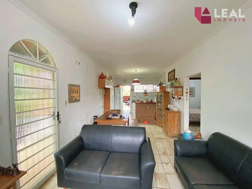 Foto 4 de Chácara com 2 quartos à venda, 3387m2 em Faisqueira, Pouso Alegre - MG