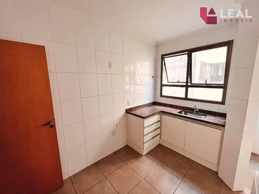 Foto 4 de Apartamento com 2 quartos para alugar, 60m2 em Nova Pouso Alegre, Pouso Alegre - MG