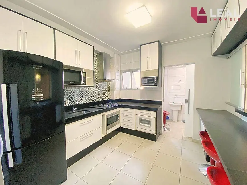 Foto 6 de Apartamento com 3 quartos à venda, 109m2 em Fátima I, Pouso Alegre - MG