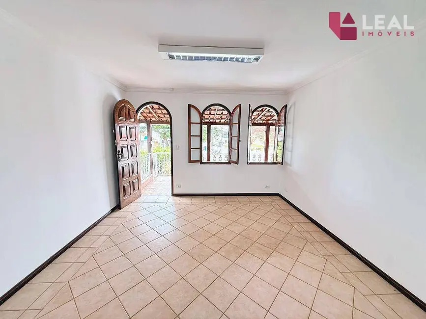 Foto 6 de Casa para alugar, 330m2 em João Paulo II, Pouso Alegre - MG