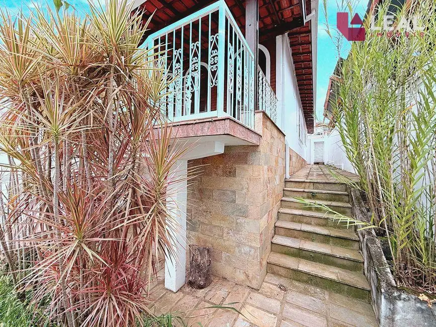 Foto 3 de Casa para alugar, 330m2 em João Paulo II, Pouso Alegre - MG