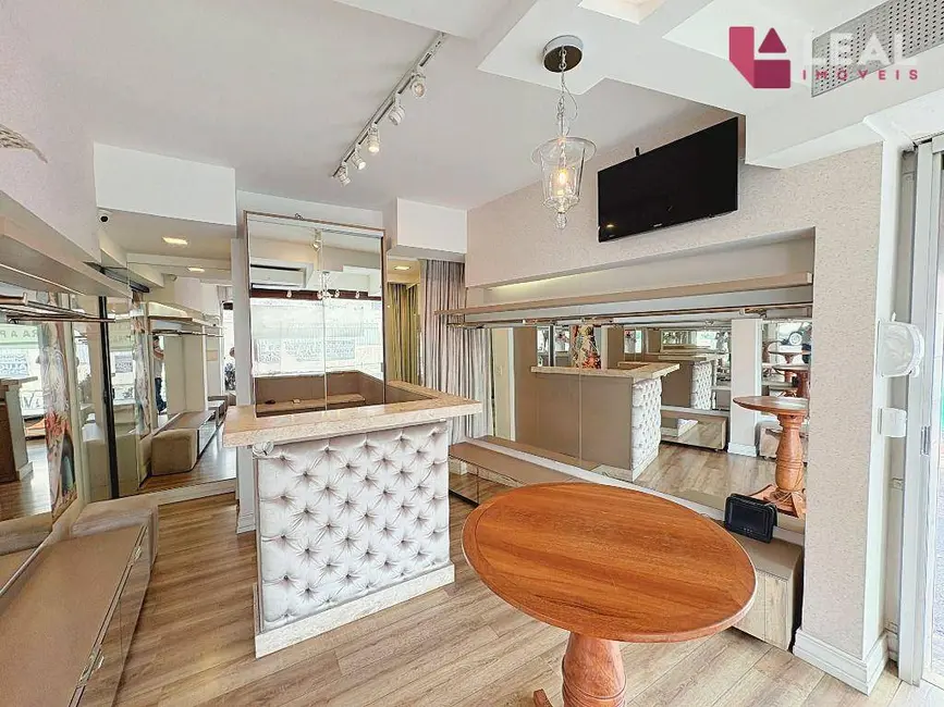 Foto 8 de Loja para alugar, 22m2 em Santo Antônio, Pouso Alegre - MG