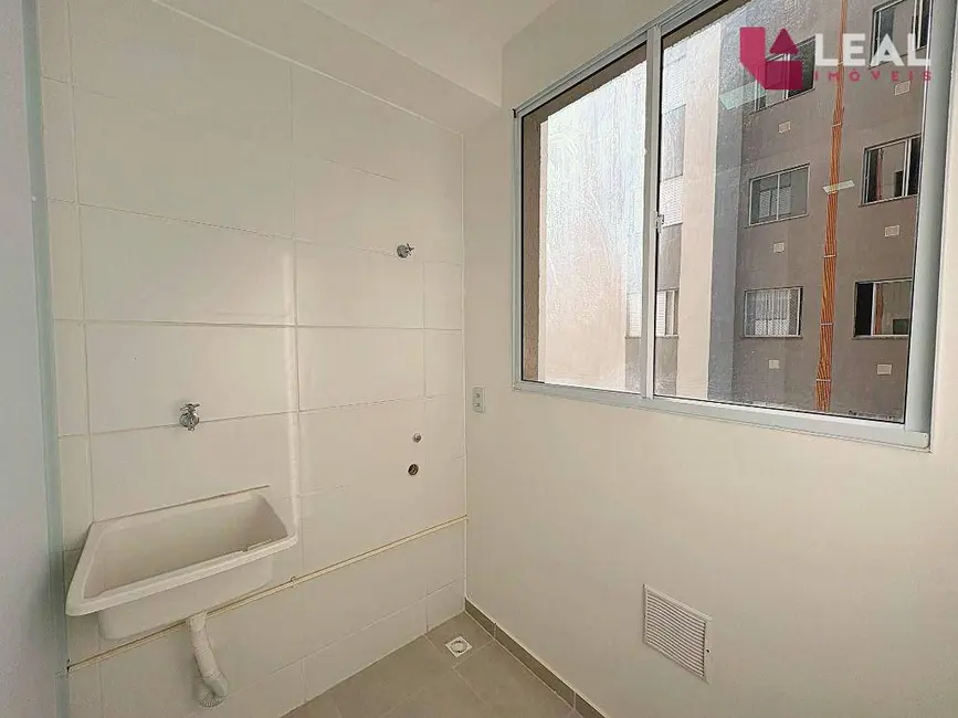 Apartamento com 2 quartos para alugar, 51m2 em Residencial Santa Adélia, Pouso Alegre - MG - imagem 6 Foto 6 de Apartamento com 2 quartos para alugar, 51m2 em Residencial Santa Adélia, Pouso Alegre - MG