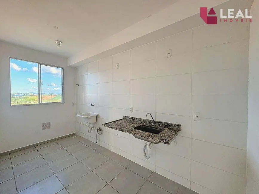 Foto 5 de Apartamento com 2 quartos à venda, 51m2 em Residencial Santa Adélia, Pouso Alegre - MG