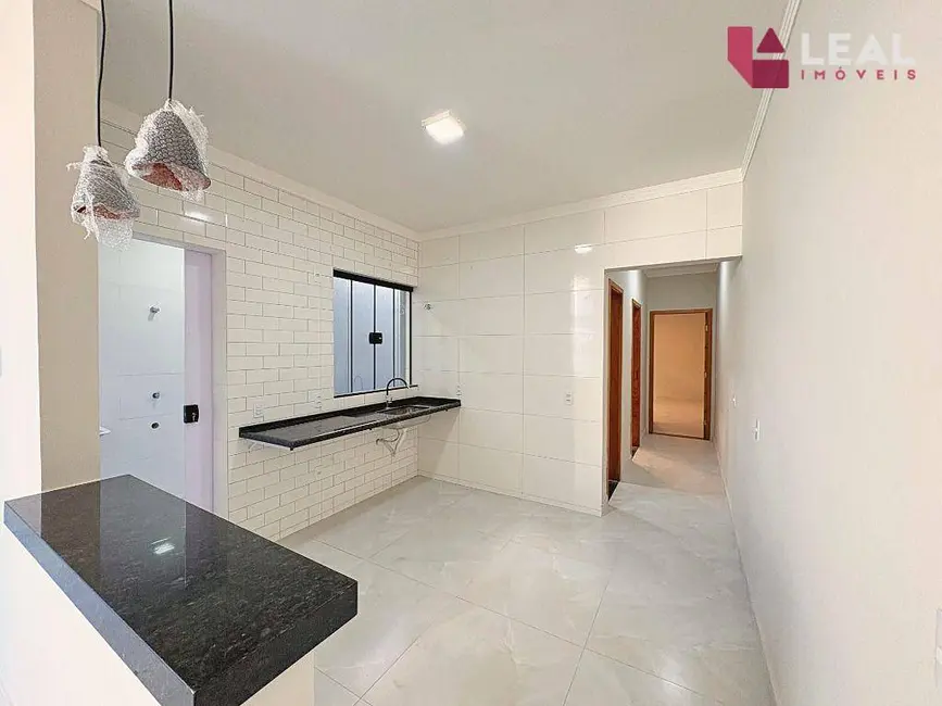 Foto 4 de Casa com 2 quartos à venda, 100m2 em Parque Real, Pouso Alegre - MG