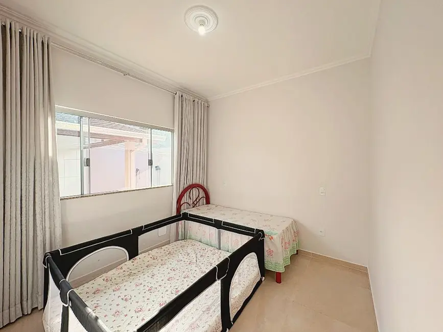 Casa com 2 quartos à venda, 240m2 em Pão de Açúcar, Pouso Alegre - MG - imagem 5 Foto 5 de Casa com 2 quartos à venda, 240m2 em Pão de Açúcar, Pouso Alegre - MG