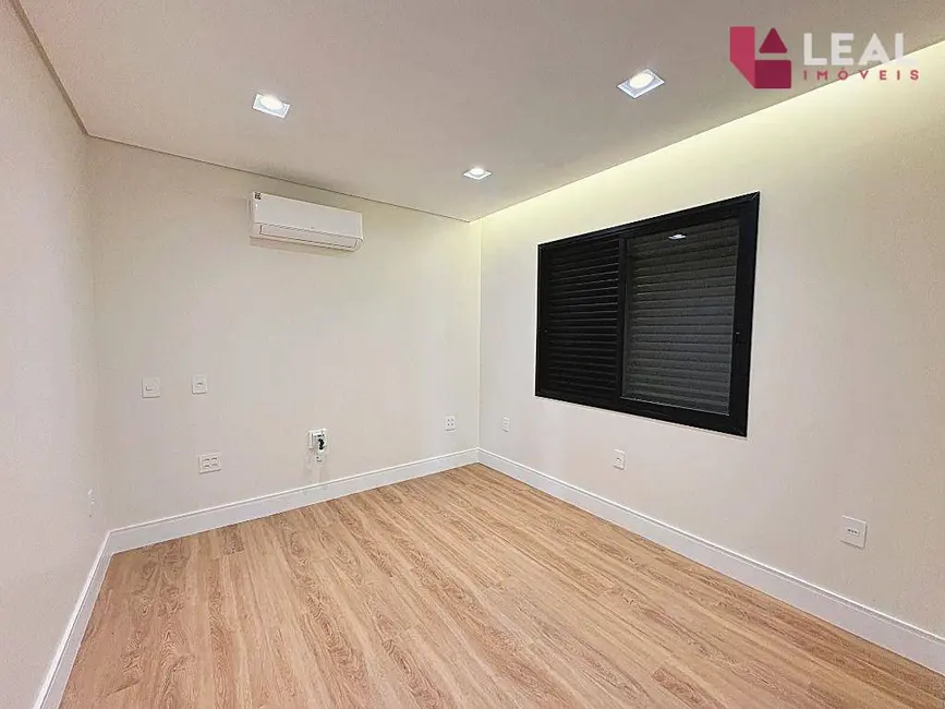 Foto 6 de Casa com 3 quartos à venda, 330m2 em Jardim Floresta, Pouso Alegre - MG