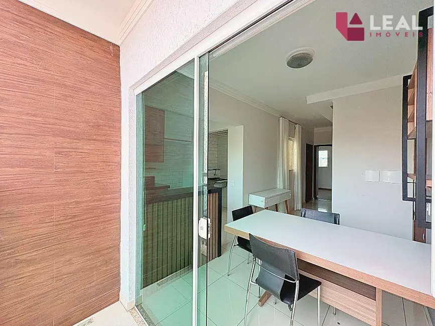 Foto 3 de Apartamento com 2 quartos para alugar, 65m2 em Guanabara, Pouso Alegre - MG