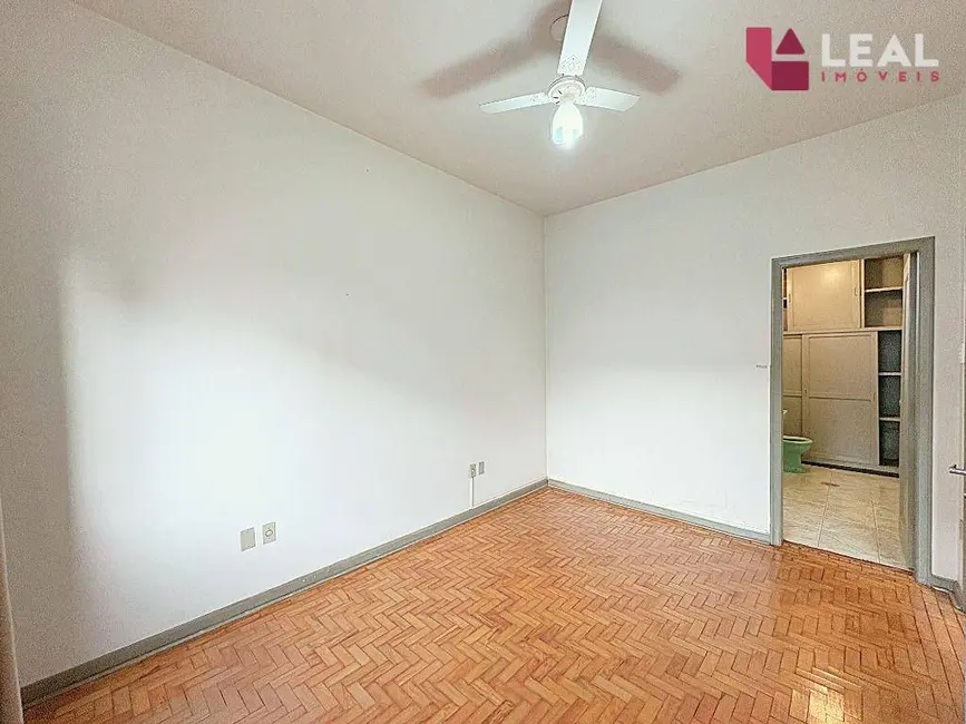 Foto 5 de Apartamento com 3 quartos à venda, 120m2 em Centro, Pouso Alegre - MG