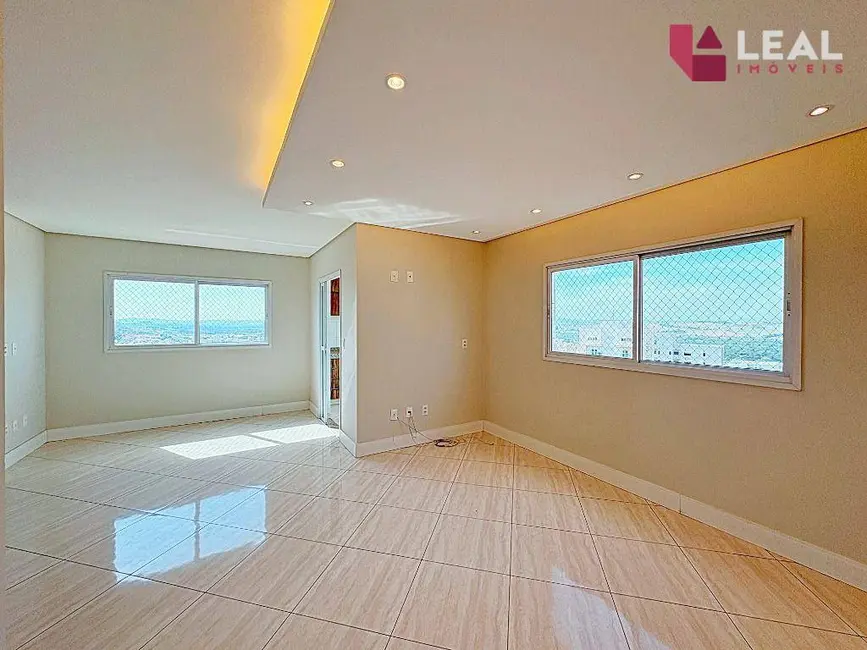 Foto 1 de Apartamento com 3 quartos à venda, 132m2 em Santa Dorotéia, Pouso Alegre - MG