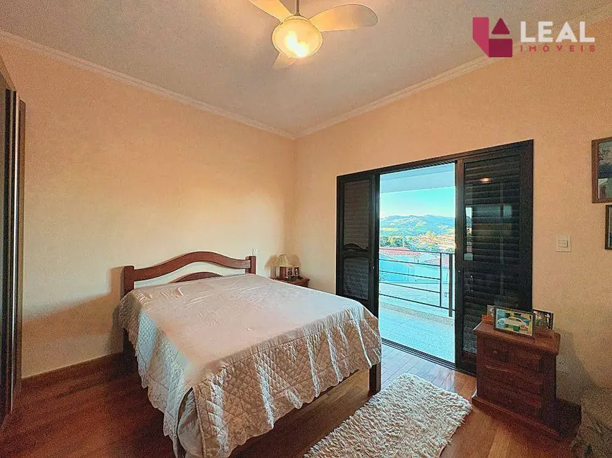 Foto 6 de Casa com 4 quartos à venda, 400m2 em Borda Da Mata - MG
