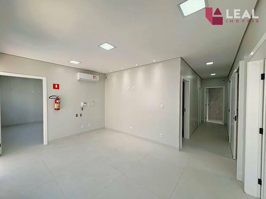 Casa à venda, 150m2 em Fátima III, Pouso Alegre - MG - imagem 4 Foto 4 de Casa à venda, 150m2 em Fátima III, Pouso Alegre - MG