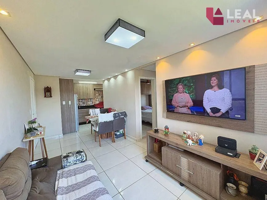 Foto 3 de Apartamento com 2 quartos à venda, 50m2 em Pouso Alegre - MG