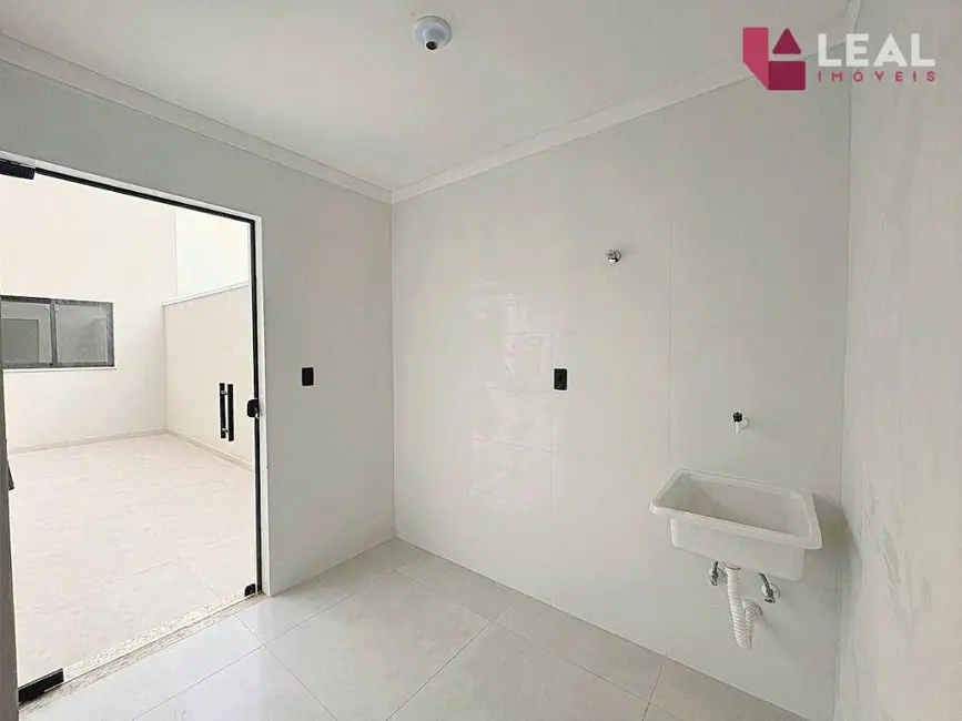 Foto 6 de Apartamento com 3 quartos à venda, 110m2 em Fátima III, Pouso Alegre - MG