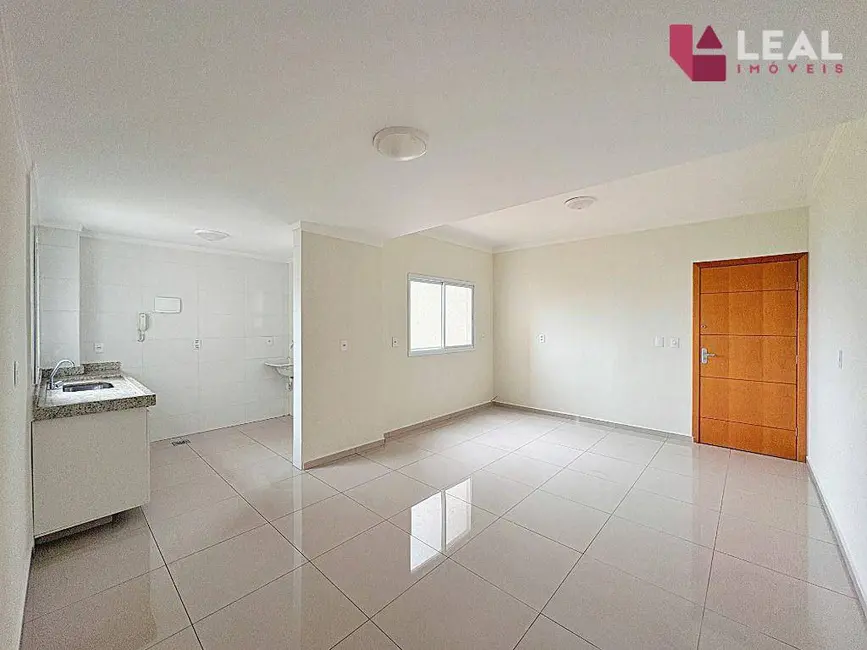 Foto 2 de Apartamento com 2 quartos à venda, 58m2 em Guanabara, Pouso Alegre - MG