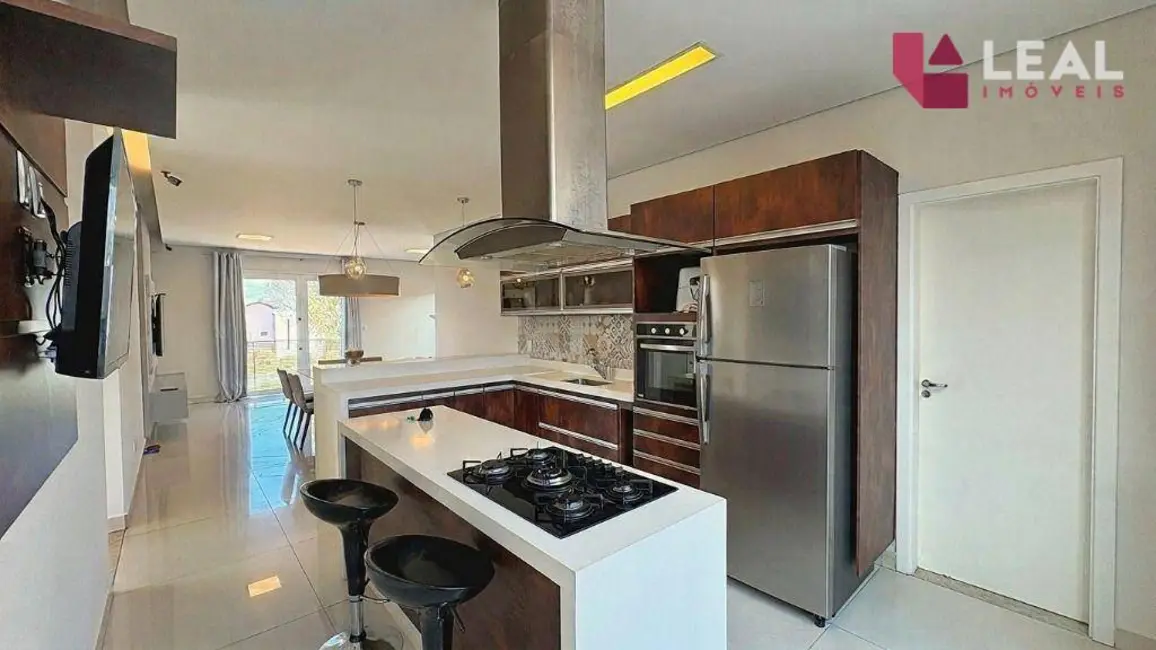 Foto 8 de Casa com 3 quartos à venda, 348m2 em Parque Ibirá, Pouso Alegre - MG
