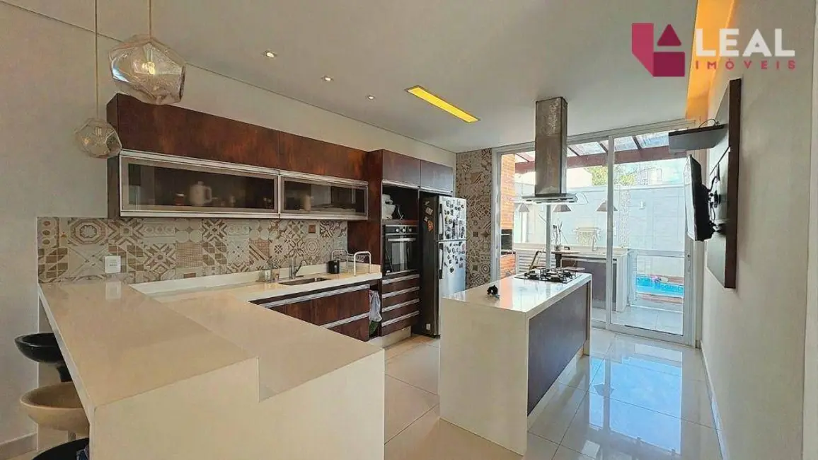 Foto 7 de Casa com 3 quartos à venda, 348m2 em Parque Ibirá, Pouso Alegre - MG