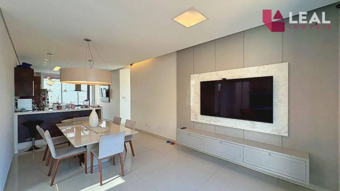 Foto 3 de Casa com 3 quartos à venda, 348m2 em Parque Ibirá, Pouso Alegre - MG