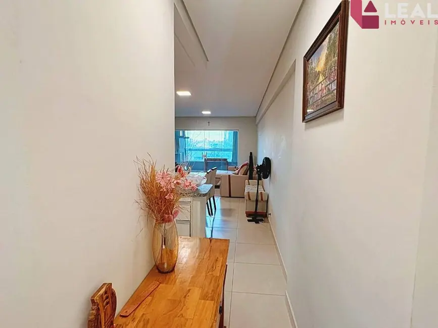 Foto 2 de Apartamento com 3 quartos à venda, 109m2 em Nossa Senhora Aparecida, Pouso Alegre - MG