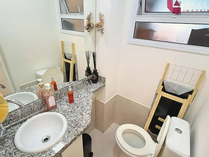 Foto 3 de Apartamento com 3 quartos à venda, 109m2 em Nossa Senhora Aparecida, Pouso Alegre - MG