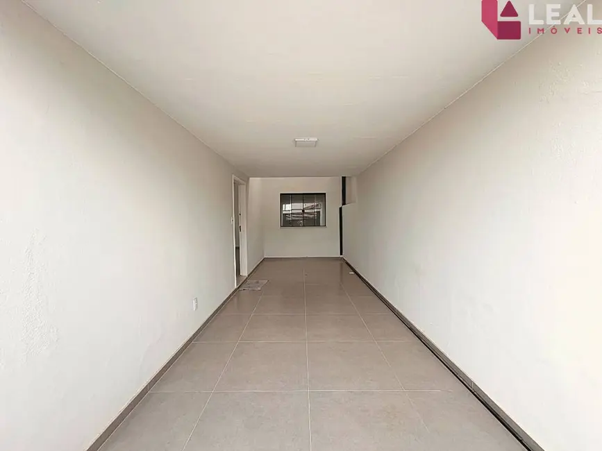 Foto 3 de Casa com 3 quartos à venda, 240m2 em Jardim Olímpico, Pouso Alegre - MG