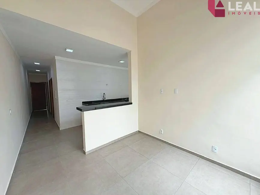 Casa com 3 quartos à venda, 135m2 em Parque Real, Pouso Alegre - MG - imagem 2 Foto 2 de Casa com 3 quartos à venda, 135m2 em Parque Real, Pouso Alegre - MG