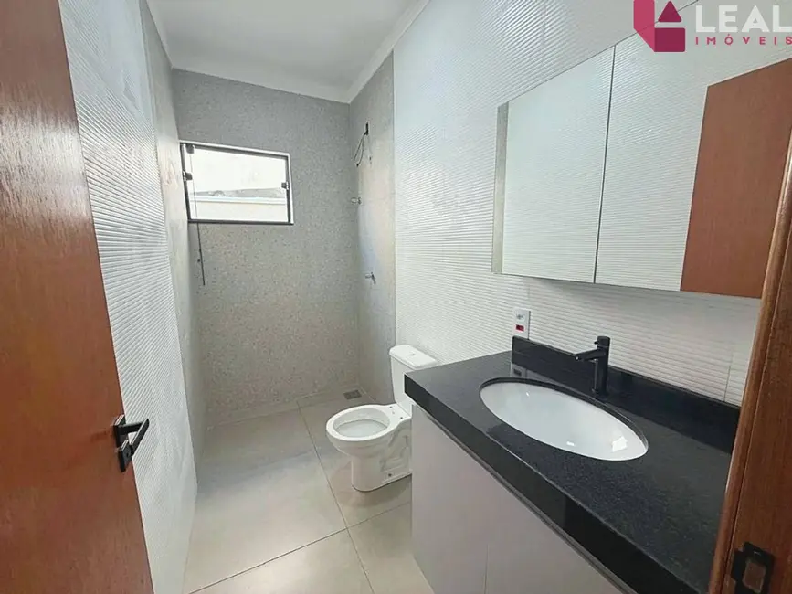 Casa com 3 quartos à venda, 135m2 em Parque Real, Pouso Alegre - MG - imagem 6 Foto 6 de Casa com 3 quartos à venda, 135m2 em Parque Real, Pouso Alegre - MG