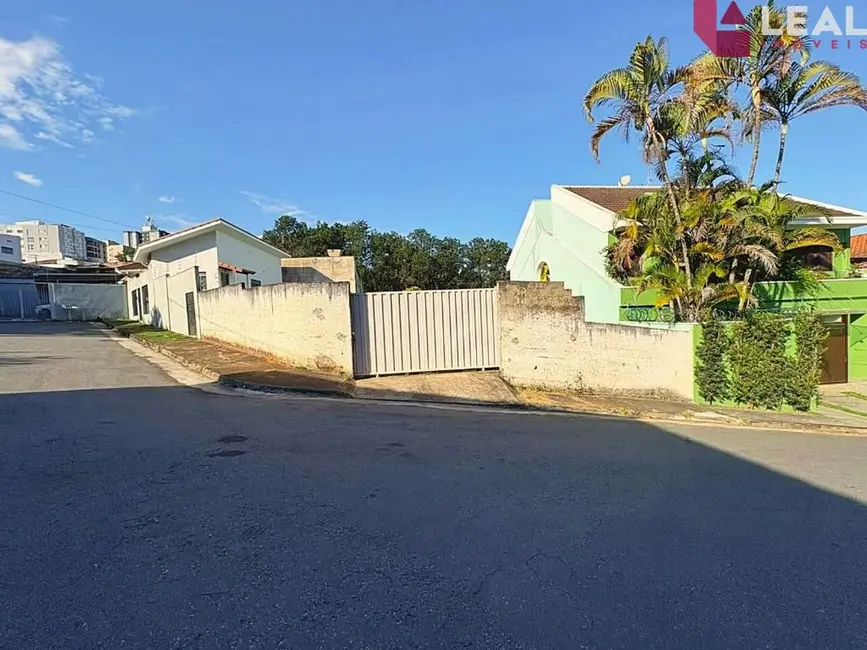 Foto 3 de Terreno / Lote à venda, 293m2 em Jardim Santa Eliza, Pouso Alegre - MG