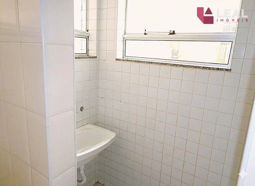 Foto 9 de Apartamento com 3 quartos à venda, 147m2 em Centro, Pouso Alegre - MG