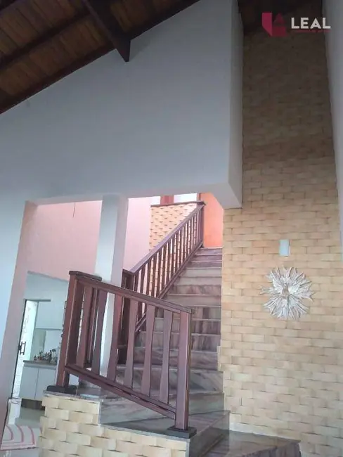 Foto 12 de Casa com 4 quartos à venda, 300m2 em Colinas de Santa Bárbara, Pouso Alegre - MG