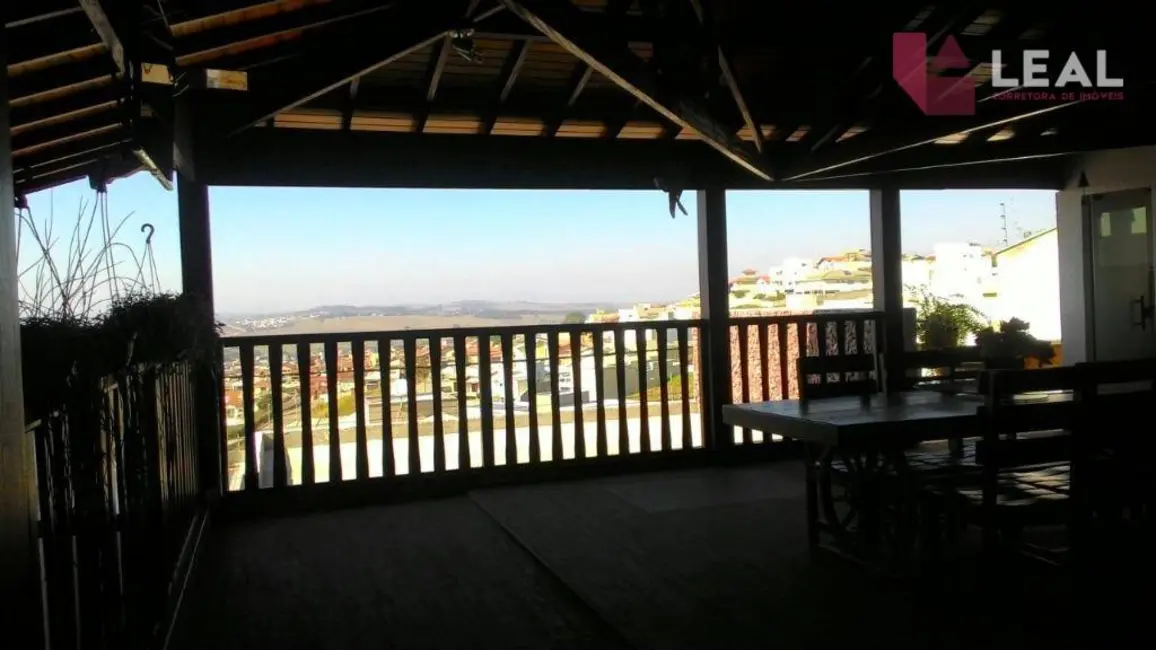 Foto 17 de Casa com 4 quartos à venda, 300m2 em Colinas de Santa Bárbara, Pouso Alegre - MG