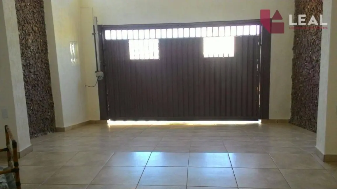 Foto 18 de Casa com 4 quartos à venda, 300m2 em Colinas de Santa Bárbara, Pouso Alegre - MG