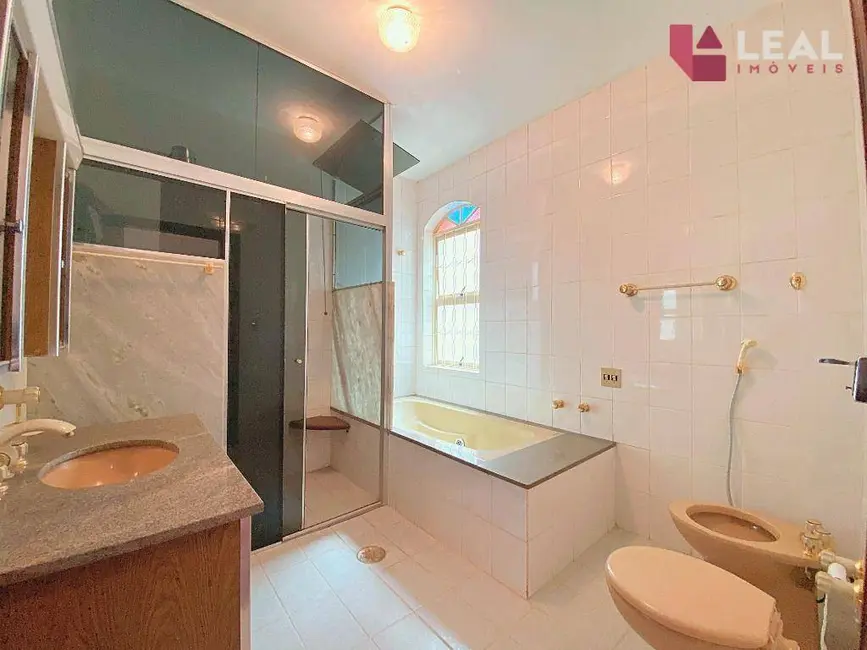 Foto 20 de Casa com 4 quartos à venda, 120m2 em Joaquim José Franco, Pouso Alegre - MG