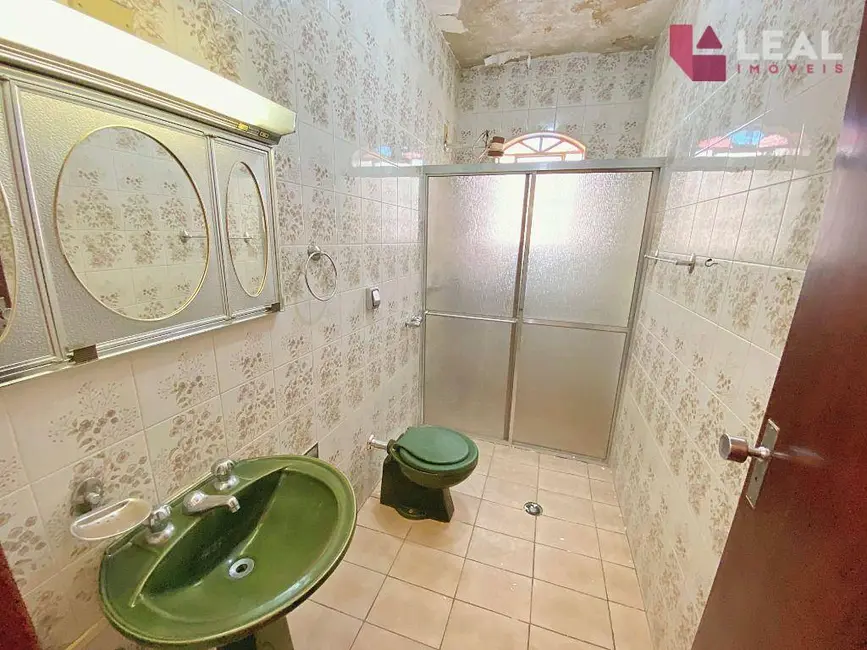 Foto 15 de Casa com 4 quartos à venda, 120m2 em Joaquim José Franco, Pouso Alegre - MG