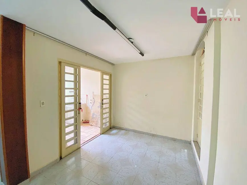 Foto 34 de Casa com 4 quartos à venda, 120m2 em Joaquim José Franco, Pouso Alegre - MG