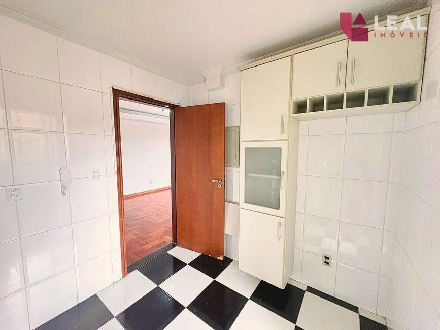 Foto 8 de Apartamento com 3 quartos para alugar, 92m2 em Santa Dorotéia, Pouso Alegre - MG