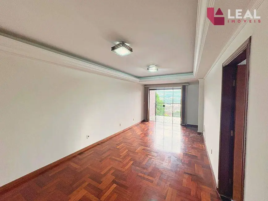 Foto 2 de Apartamento com 3 quartos para alugar, 92m2 em Santa Dorotéia, Pouso Alegre - MG