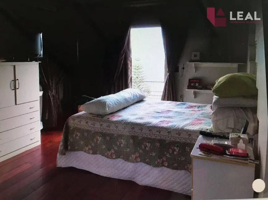 Foto 8 de Casa com 4 quartos à venda, 396m2 em Santa Dorotéia, Pouso Alegre - MG