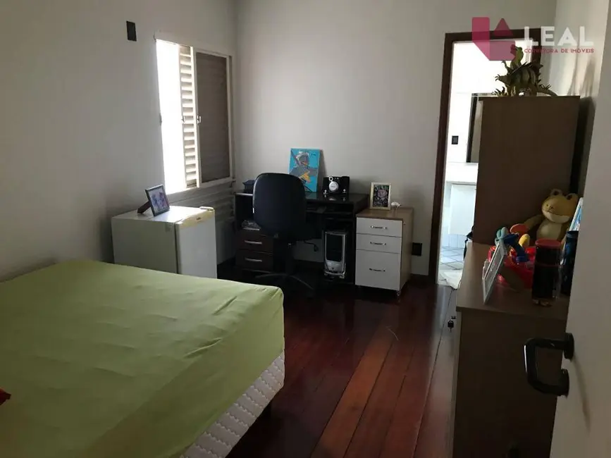 Foto 7 de Casa com 4 quartos à venda, 396m2 em Santa Dorotéia, Pouso Alegre - MG