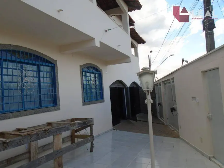 Foto 2 de Casa com 5 quartos à venda, 303m2 em Jardim Paraíso, Pouso Alegre - MG