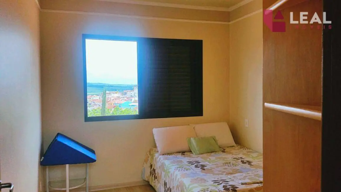 Foto 20 de Casa com 3 quartos à venda, 300m2 em Colinas de Santa Bárbara, Pouso Alegre - MG