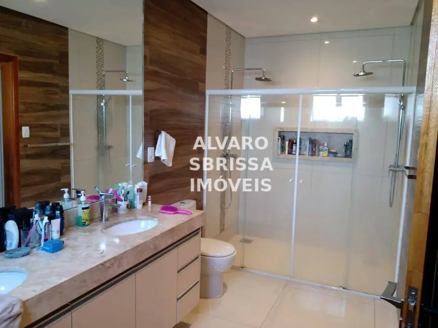 Foto 8 de Casa com 3 quartos à venda, 1055m2 em Salto - SP