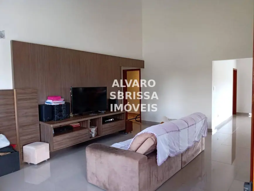 Foto 4 de Casa com 3 quartos à venda, 1055m2 em Salto - SP