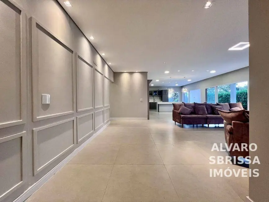 Casa de Condomínio com 3 quartos à venda, 800m2 em Jardim Santa Monica, Itu - SP - imagem 3 Foto 3 de Casa de Condomínio com 3 quartos à venda, 800m2 em Jardim Santa Monica, Itu - SP