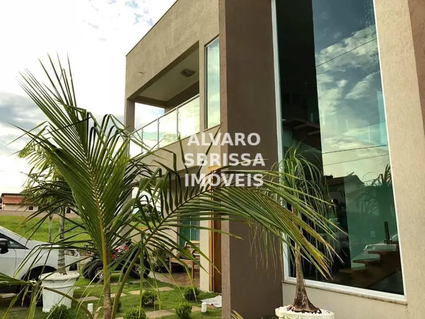 Foto 1 de Casa de Condomínio com 4 quartos à venda, 450m2 em Porangaba - SP