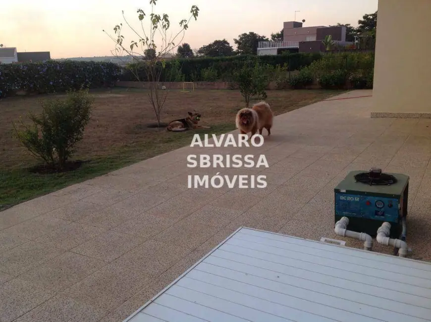 Foto 8 de Casa com 3 quartos à venda, 1000m2 em Salto - SP